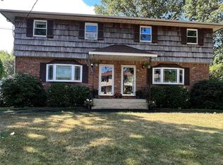 434 Clarice Blvd #A, Holbrook, NY 11741