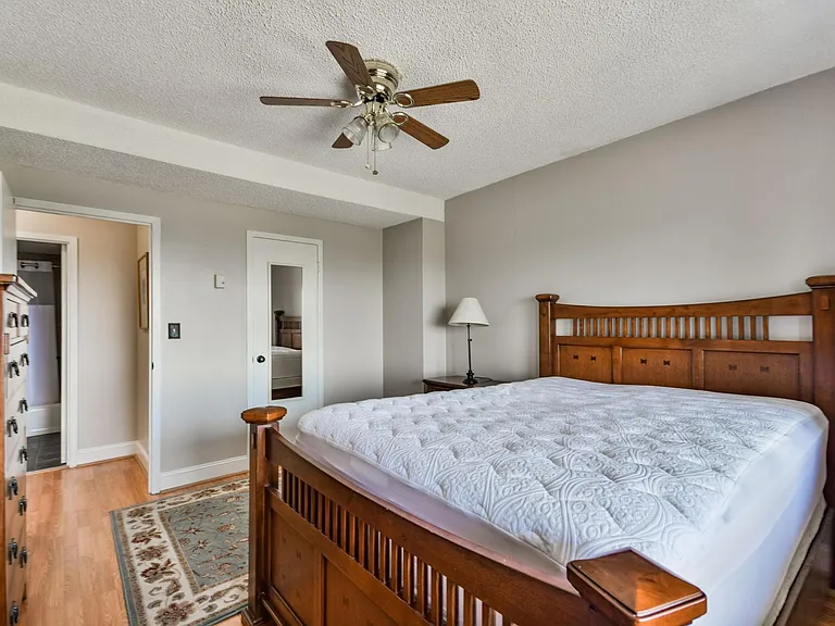 1520 Senate St #157 — Photo 14