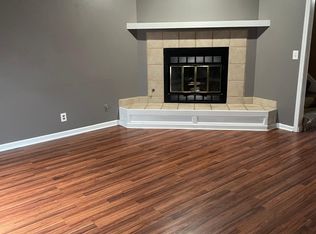 8346 Metcalf Ave, Overland Park, KS 66212
