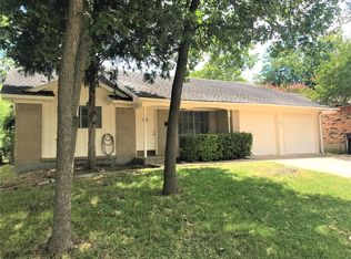 1214 Carroll Dr, Garland, TX 75041