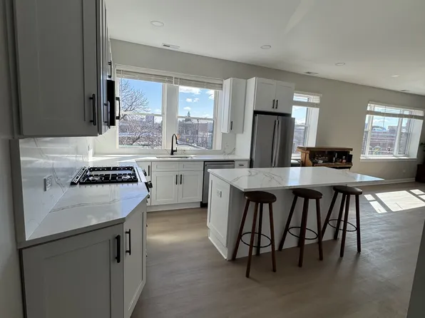 2552 S Central Park Ave, Chicago, IL