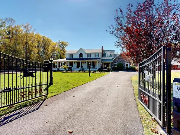 40 Cooper Tomlinson Rd, Medford, NJ 08055