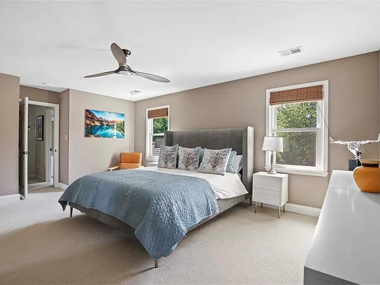 1213 Club Walk Dr NE — Photo 28