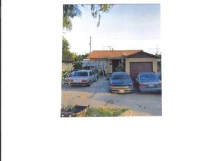 910 E 107th St, Los Angeles, CA 90002