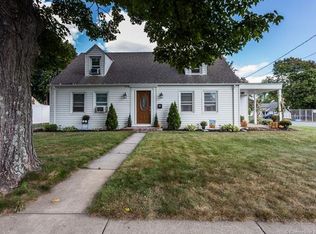 85 E Broad St, Plainville, CT 06062