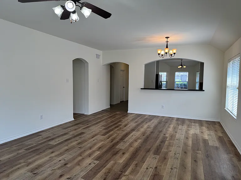 4512 Chris Dr — Photo 15