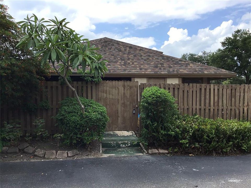 1st image of 920 Buck Ct #920
