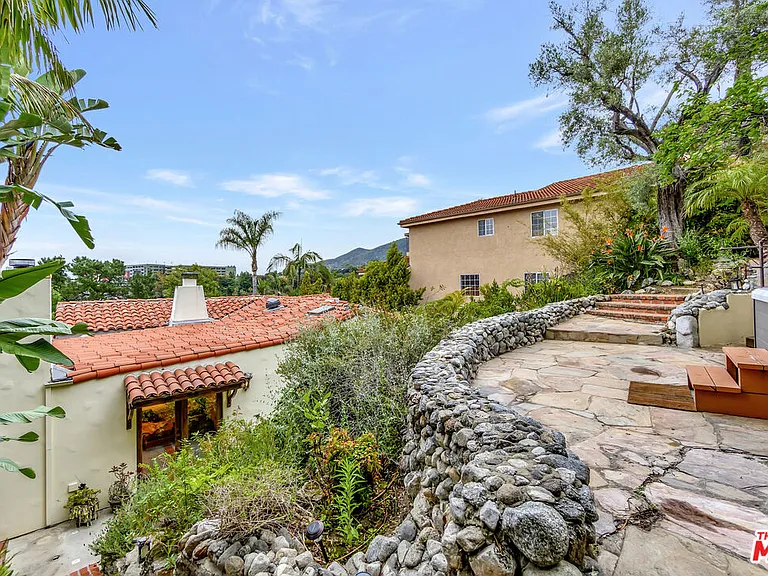 3425 Oak Glen Dr — Photo 32