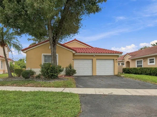 18510 NW 18th St, Pembroke Pines, FL 33029