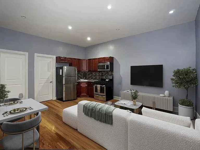 712 Chauncey St #2 — Photo 2