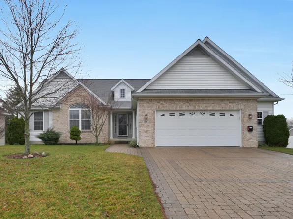1677 Hightree Dr SW, Byron Center, MI 49315