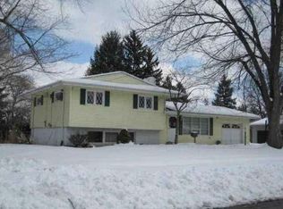 506 Seminole St, Tecumseh, MI 49286