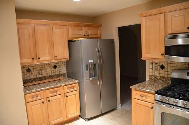 Crabapple Lake Cir — Photo 2