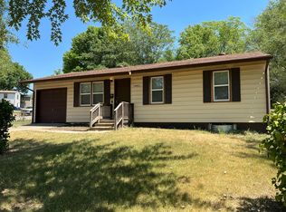 14801 Bellaire Ave, Grandview, MO 64030