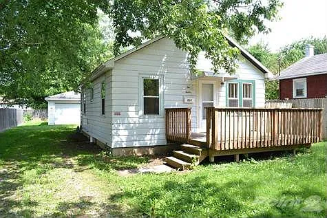 212 S Park Rd photo 1