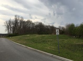 100 Old Hickory Ln, Lenoir City, TN 37772