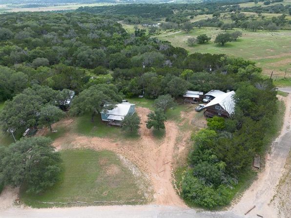 104 Helen Dr, Marble Falls, TX 78611