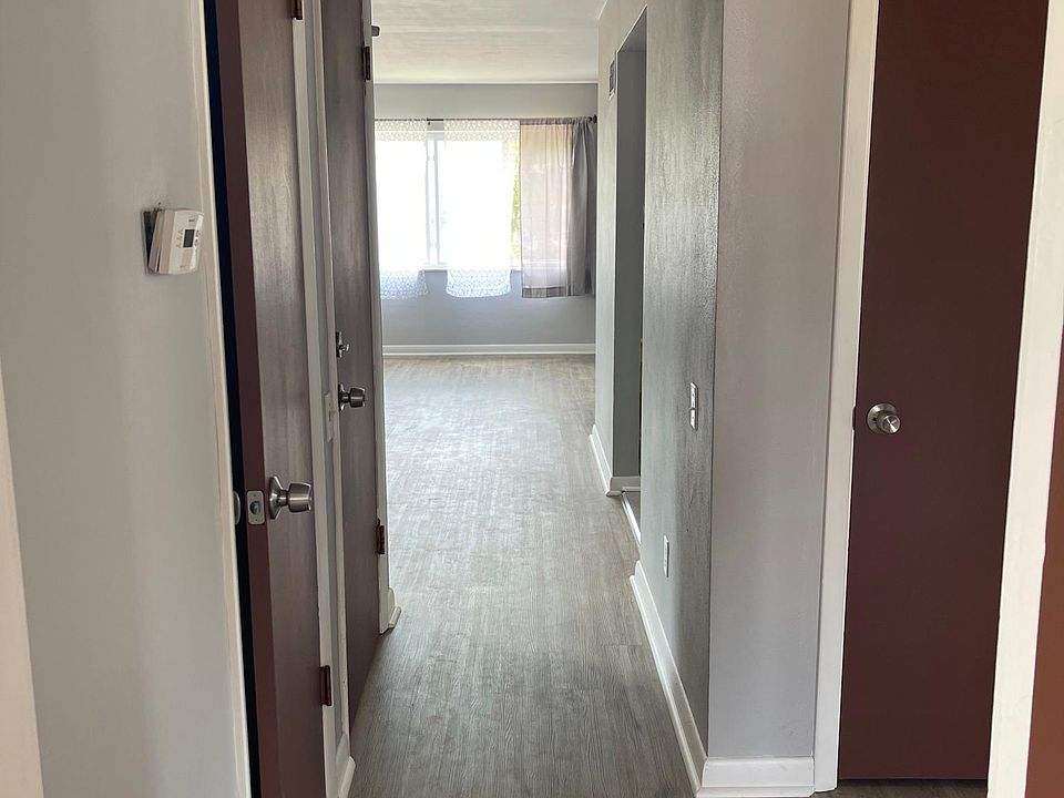1st image of 4963 Bancroft Ave #2
