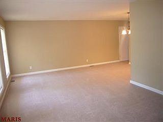 4th image of 1473 Kingsford Dr