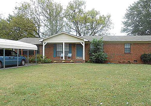 1st image of 127 Dora Dr