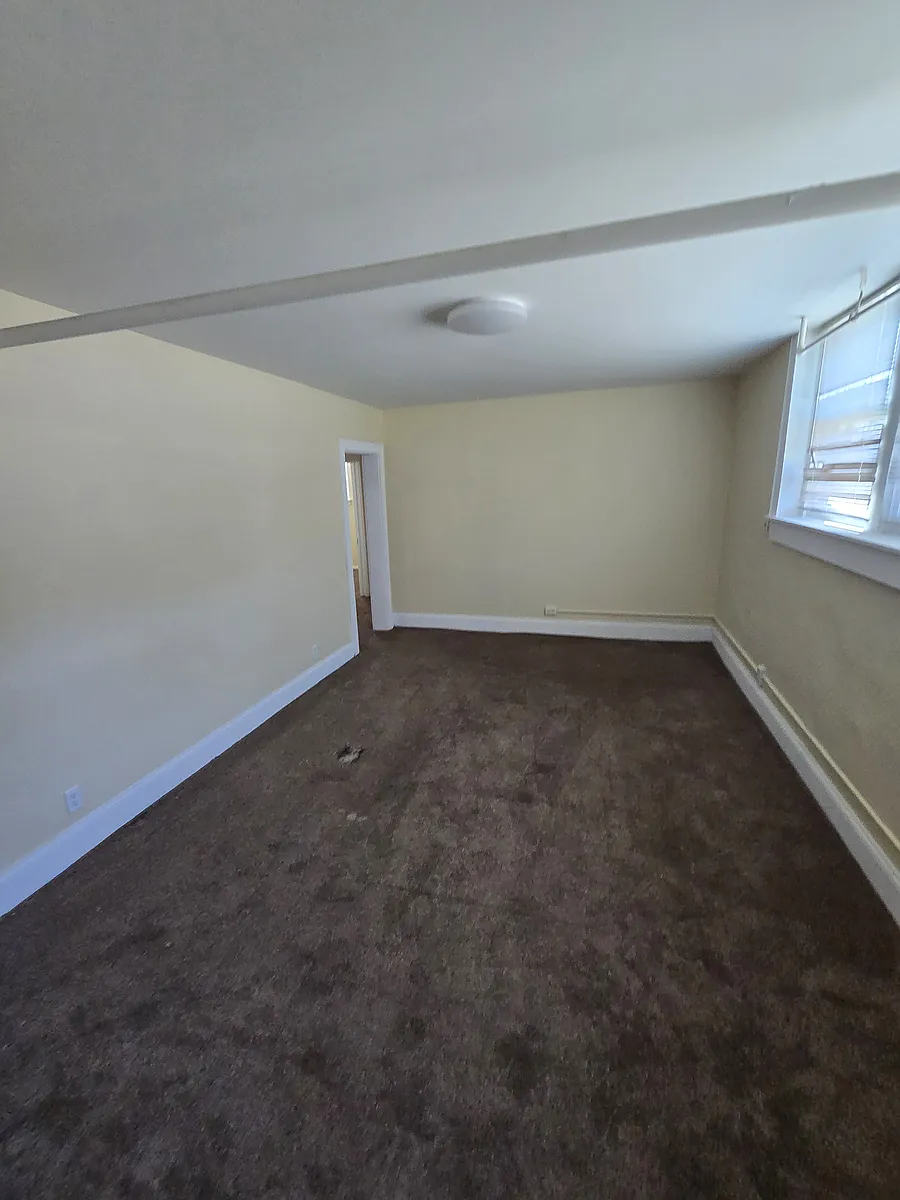 Building Photo - 2517 Golden Valley Rd #A