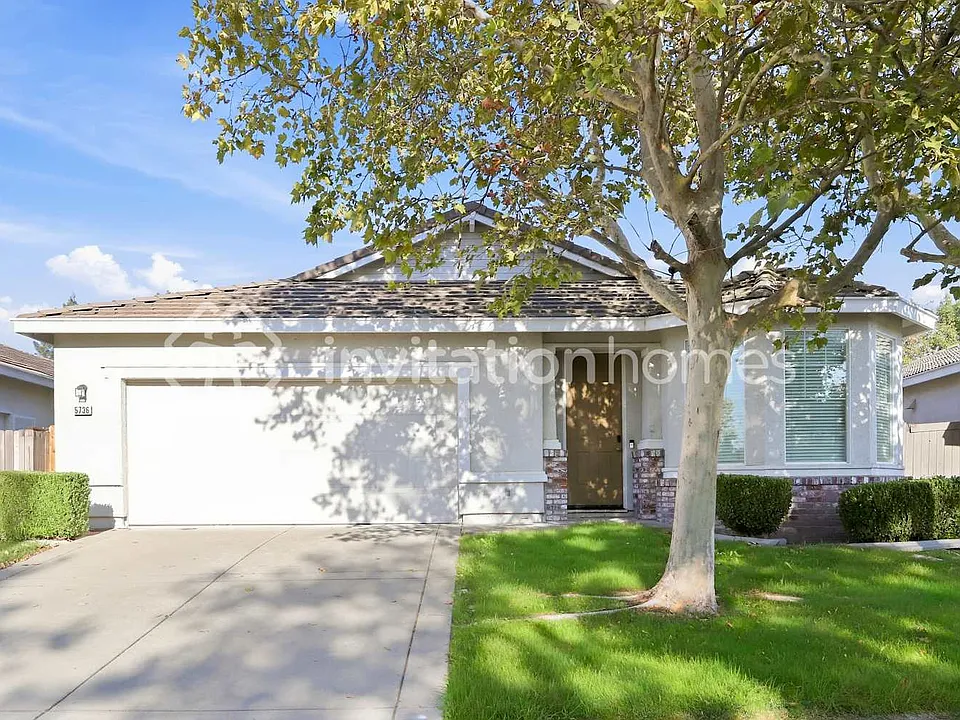 5736 Bridgecross Dr
