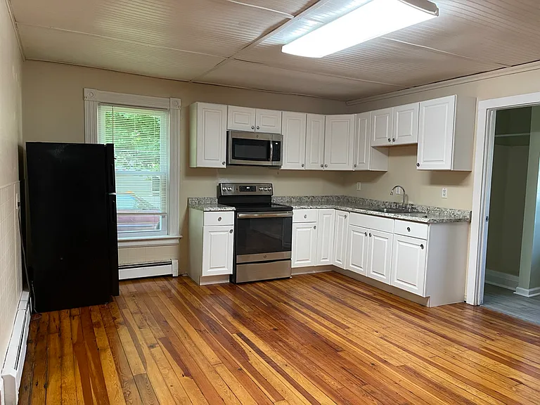 356 Valley St #1 — Photo 18