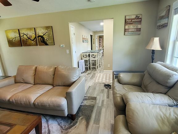 4th image of 578 Harrop Ln #3