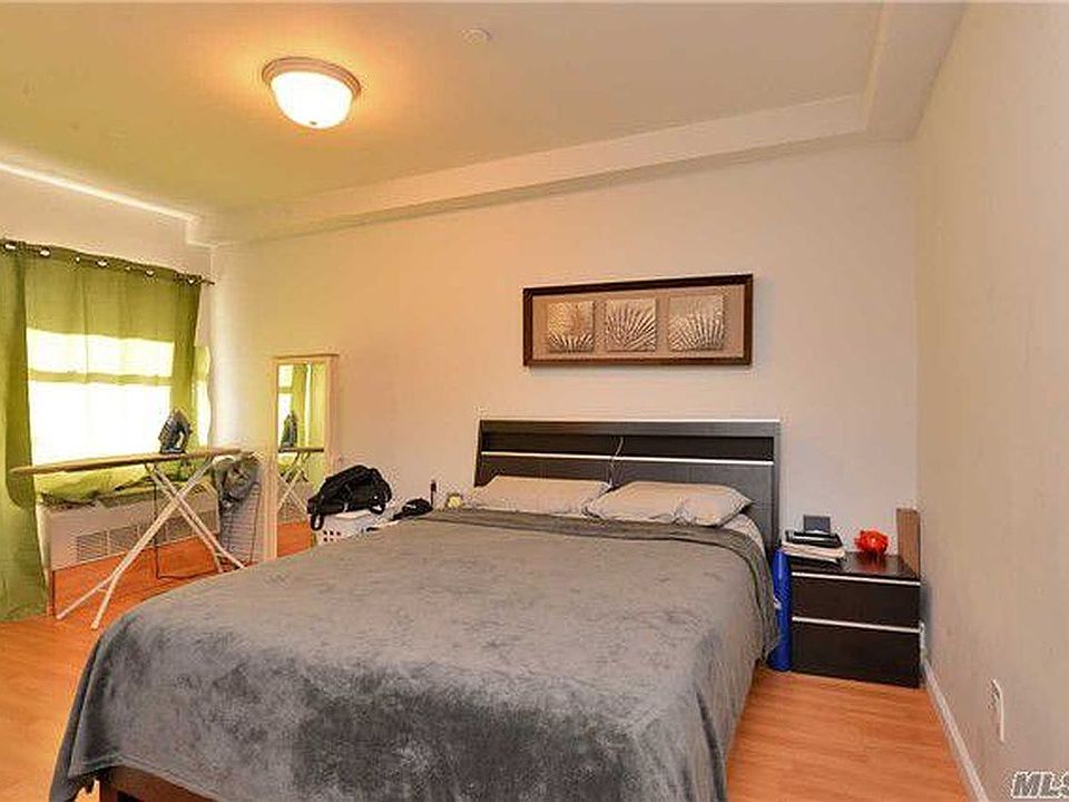 2nd image of 71-35 162nd St Unit 4E