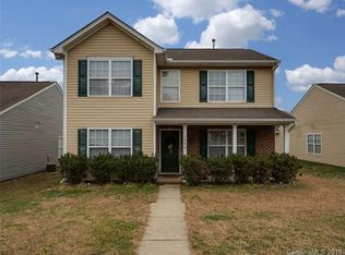 1502 Tuckers Glenn Dr, Rock Hill, SC 29732