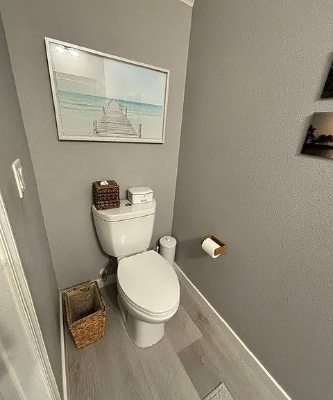9747 Lago Dr — Photo 7