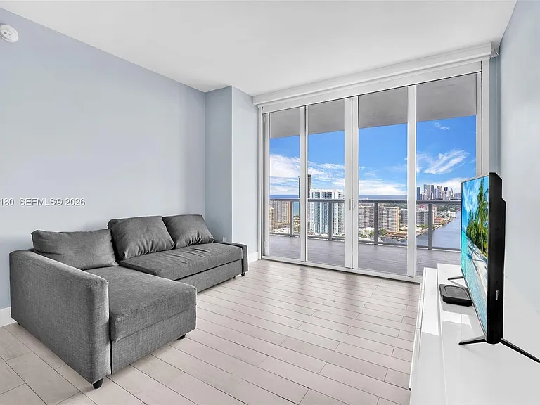 2602 E Halladale #T3105 — Photo 9