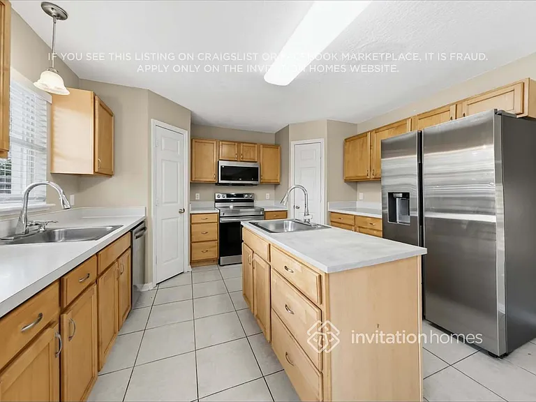 13501 Mango Bay Dr — Photo 8