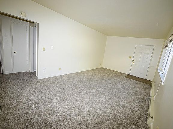 3rd image of 613 W Emerson St APT 202