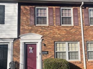 1464 Dover Rd APT E, Spartanburg, SC 29301