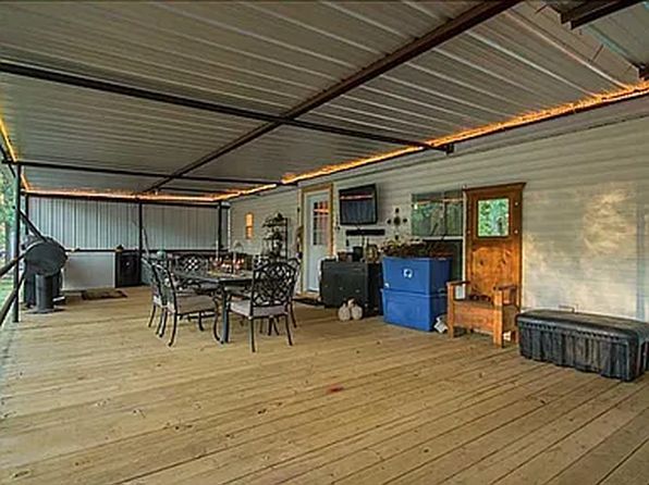 110 Buccaneer Ln