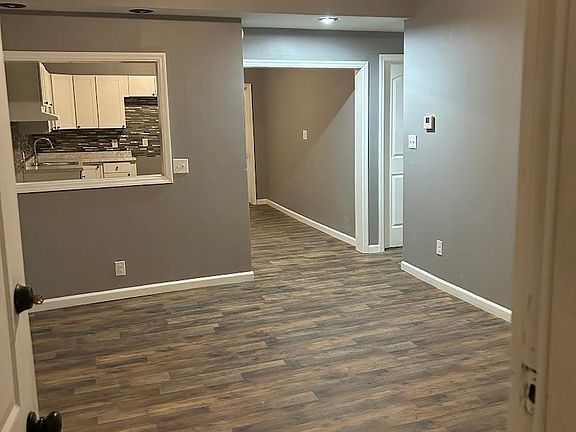 2nd image of 1315 Shuler Ave