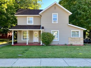 1011 S Cochran Ave, Charlotte, MI 48813