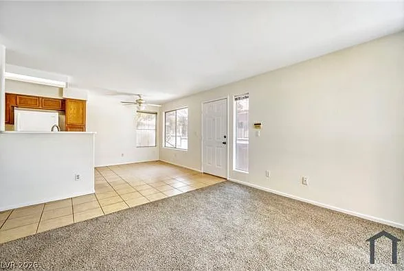 3 bed, 1200 sqft, $2,200 — Photo 3