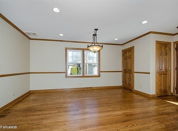 5th image of 7714 W Birchwood Ave