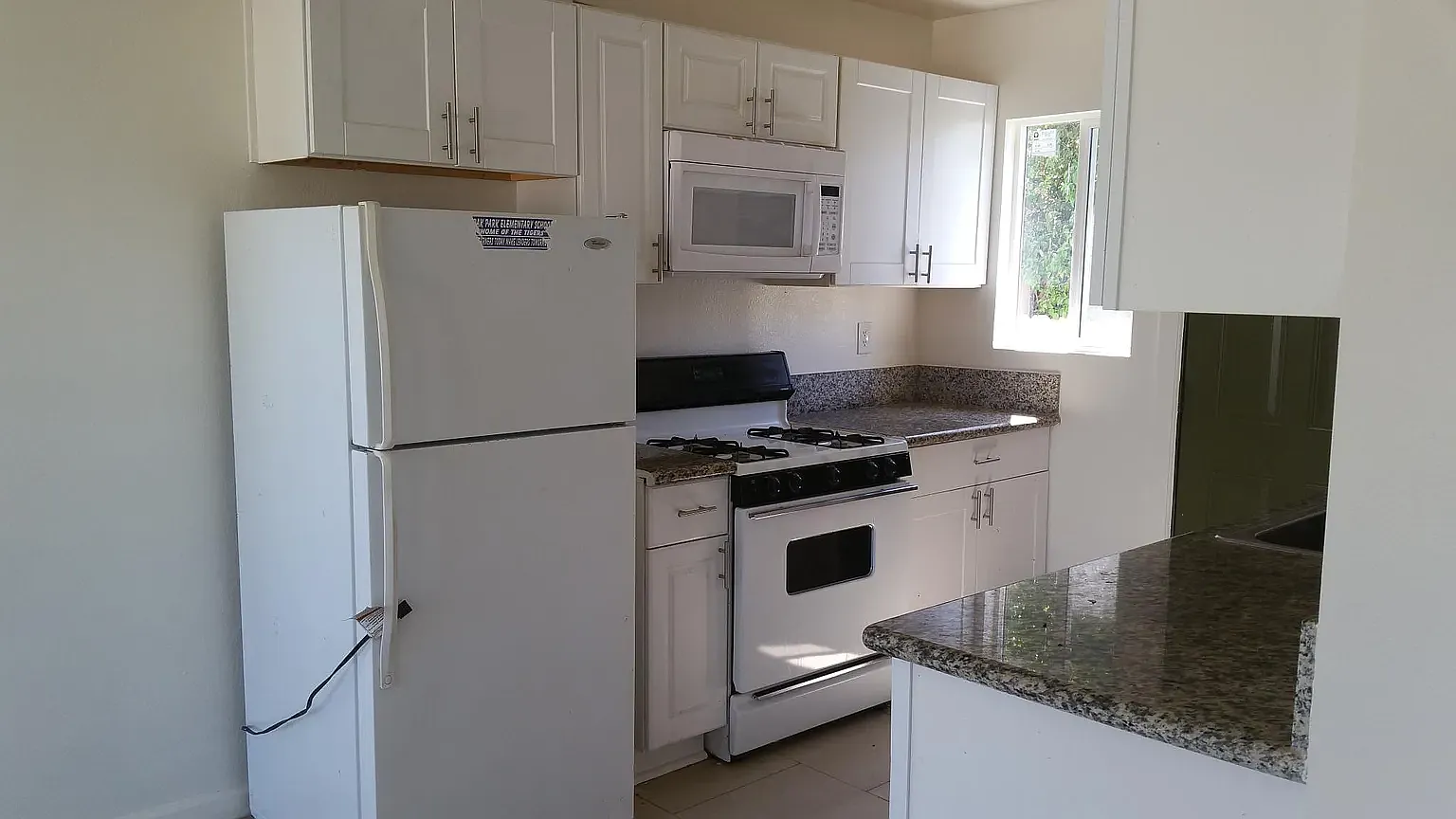 2 bed, 600 sqft, $2,000 — Photo 4