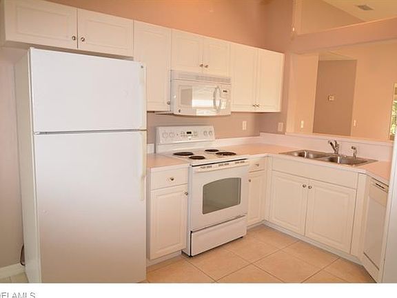 3rd image of 26717 Little John Ct APT 40