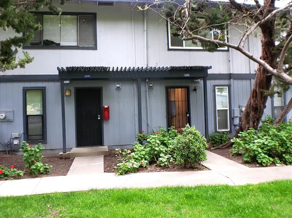 1376 Tree Garden Pl, Concord, CA 94518