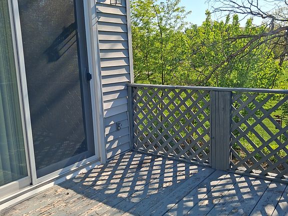 4th image of 302 College Park Dr APT 3