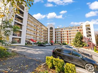 102 Baskins Creek Byp UNIT 506, Gatlinburg, TN 37738