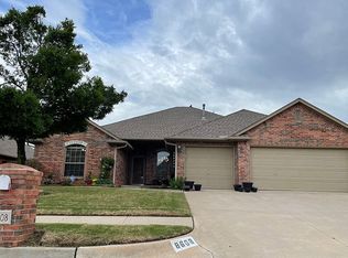 8608 NW 105th St, Oklahoma City, OK 73162