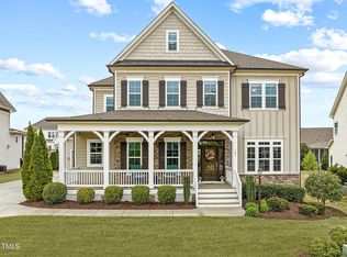 105 Thousand Oaks Dr, Holly Springs, NC 27540