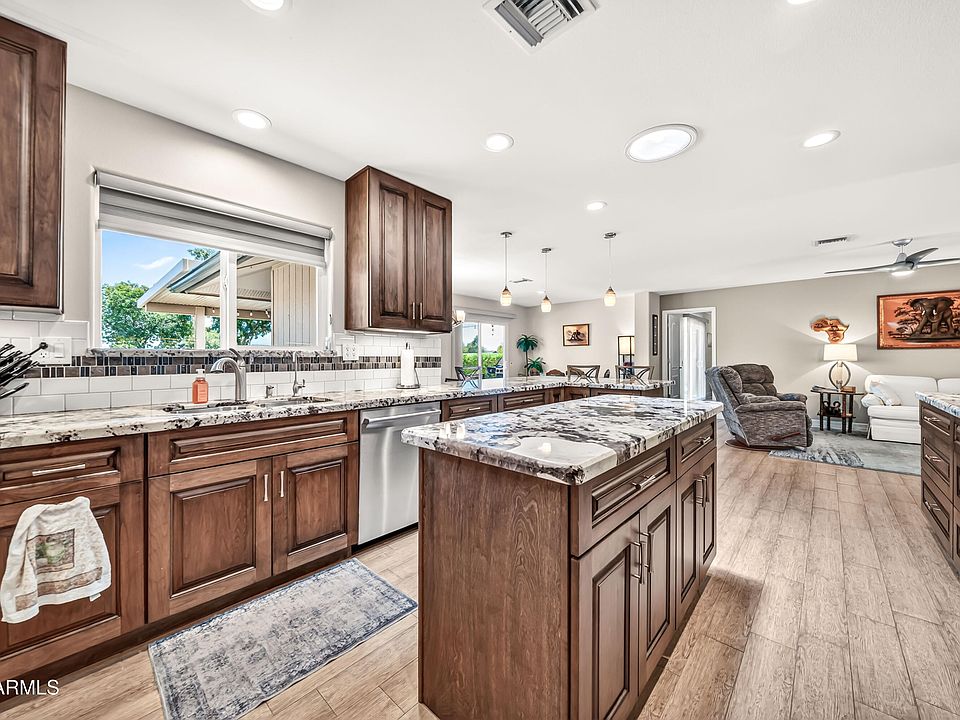 1st image of 17419 N 125TH Avenue