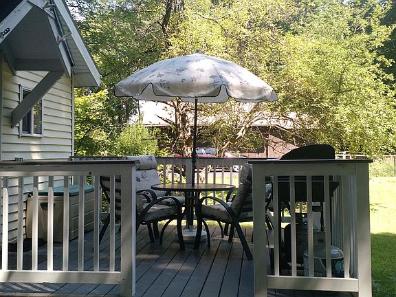 2nd image of 512 Crescent Ave #4