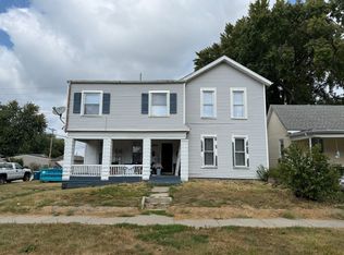 1303 E Jackson St, Springfield, IL 62703